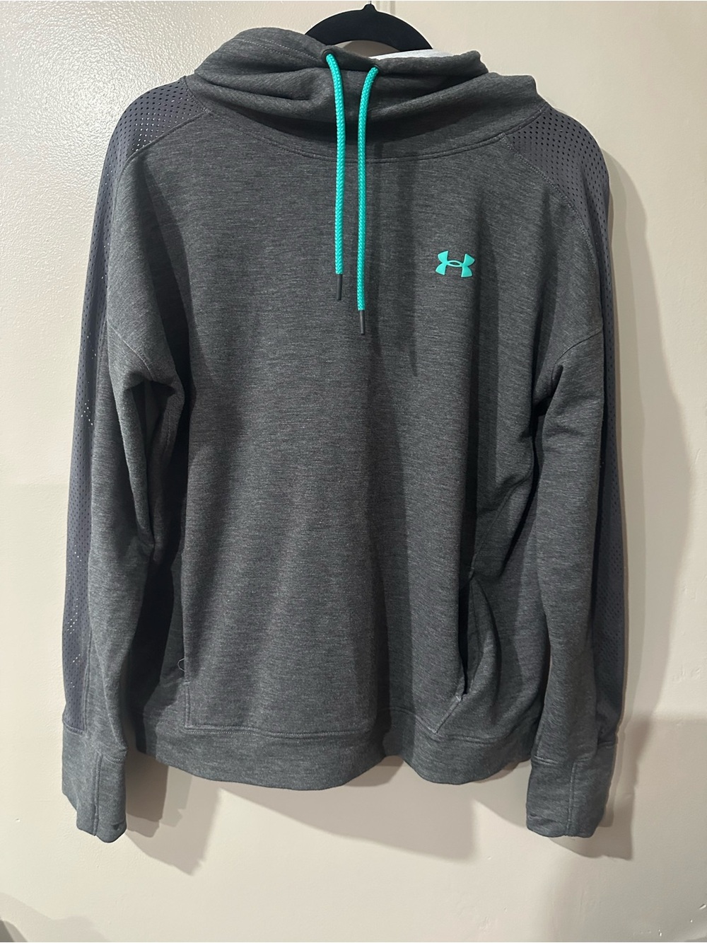 Women’s Under Armour Dark Gray Crewneck Sweatshirt with Teal Accents